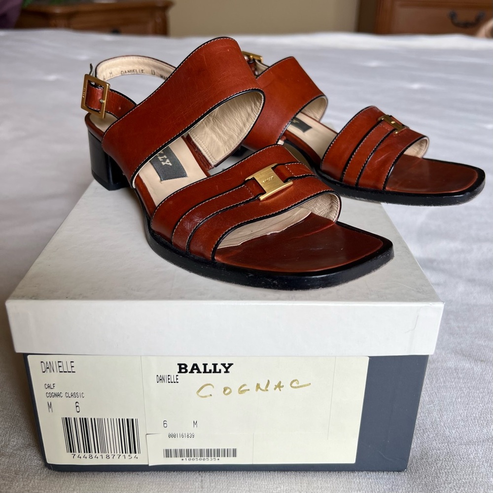 Bally Brown Leather Sandals With Low Heel
